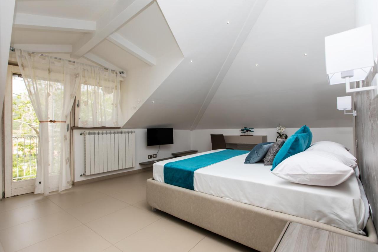 Diamond Apartment *